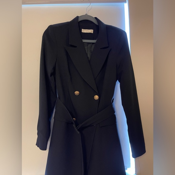 Suit dress - Picture 2 of 2